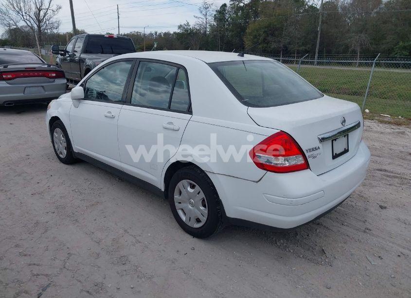 Photo 3 of 2011 Nissan Versa 1.8S (VIN 3N1BC1AP0BL447017)