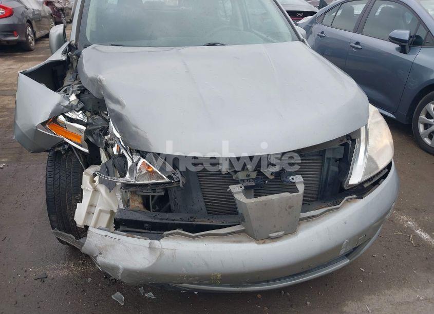 Photo 6 of 2011 Nissan Versa 1.8S (VIN 3N1BC1AP0BL450306)