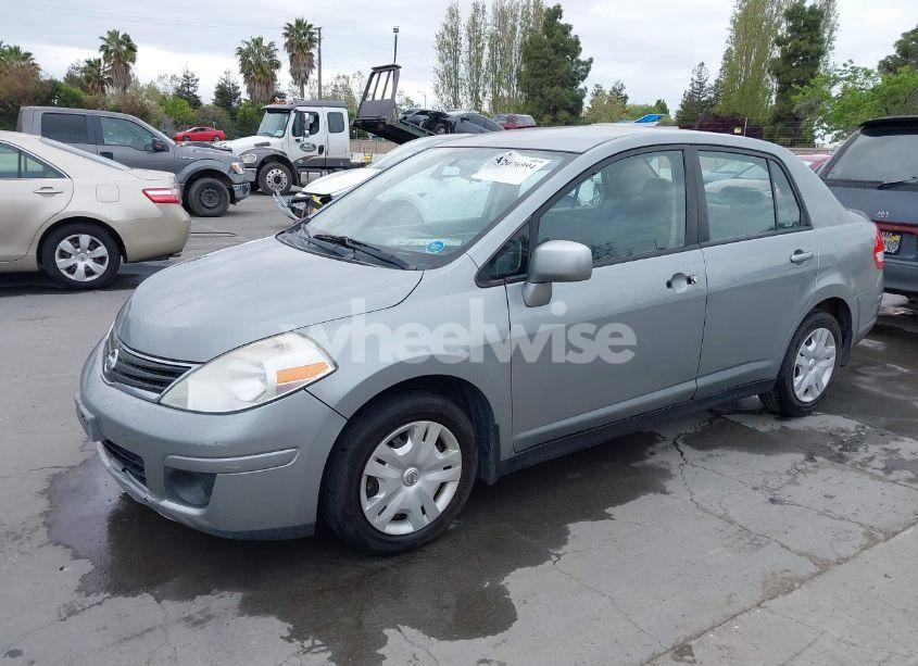 Photo 2 of 2011 Nissan Versa 1.8S (VIN 3N1BC1AP0BL461824)
