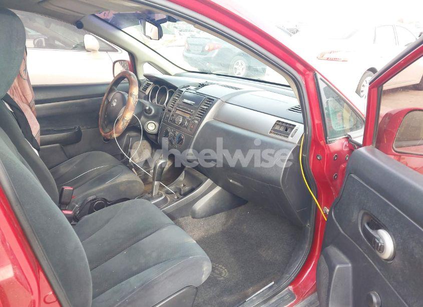 Photo 5 of 2011 Nissan Versa 1.8S (VIN 3N1BC1AP0BL468501)