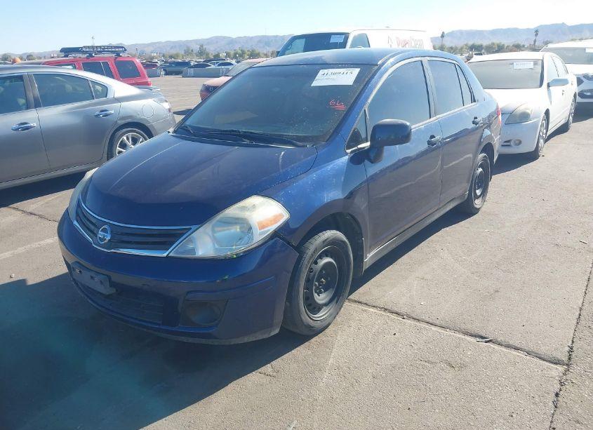 Photo 2 of 2011 Nissan Versa (VIN 3N1BC1AP0BL483029)