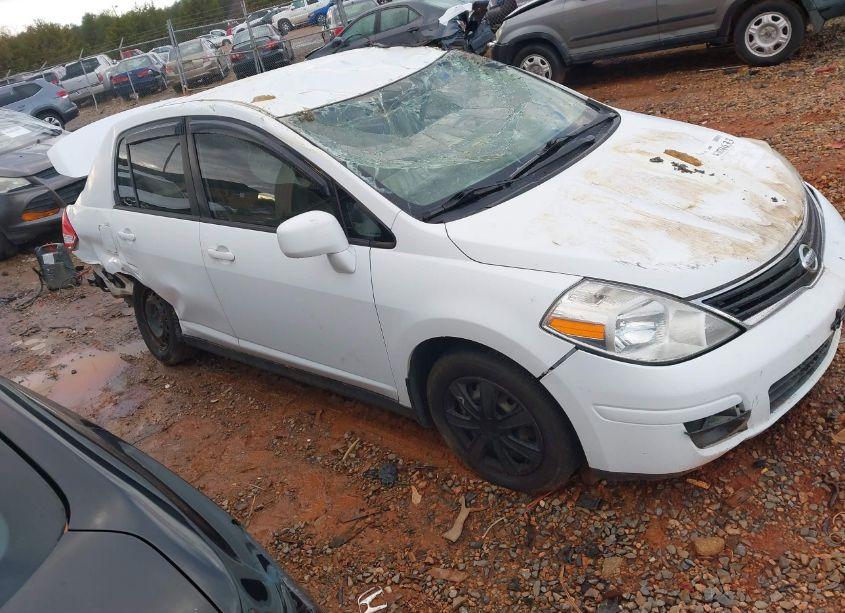 2010 Nissan Versa 1.8S (VIN 3N1BC1AP1AL363643) main photo