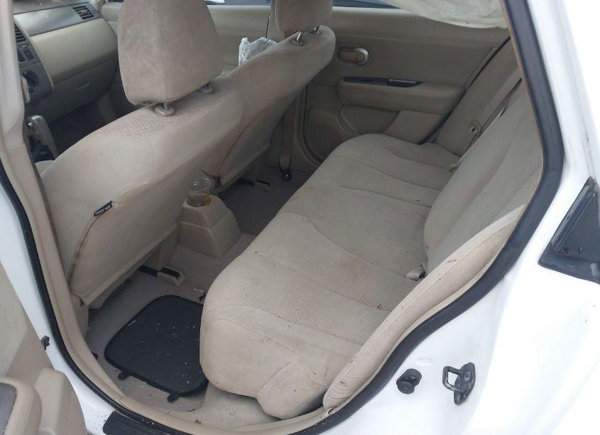 Photo 8 of 2010 Nissan Versa 1.8S (VIN 3N1BC1AP1AL363643)