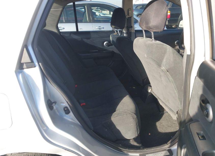 Photo 8 of 2011 Nissan Versa 1.8S (VIN 3N1BC1AP2BL416609)