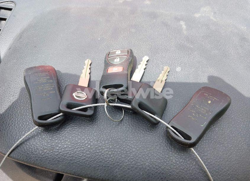 Photo 11 of 2010 Nissan Versa 1.8S (VIN 3N1BC1AP3AL458043)