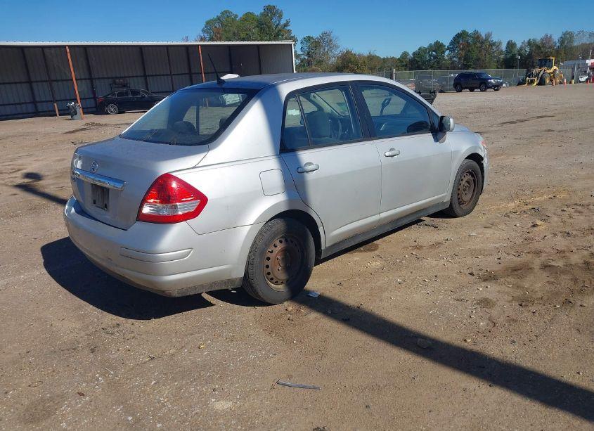 Photo 4 of 2010 Nissan Versa 1.8S (VIN 3N1BC1AP3AL467700)