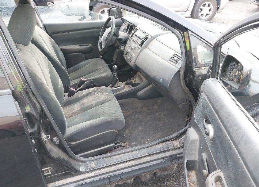 Photo 5 of 2011 Nissan Versa 1.8S (VIN 3N1BC1AP3BL389808)