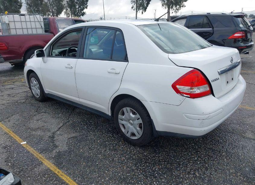 Photo 3 of 2011 Nissan Versa 1.8S (VIN 3N1BC1AP3BL392613)