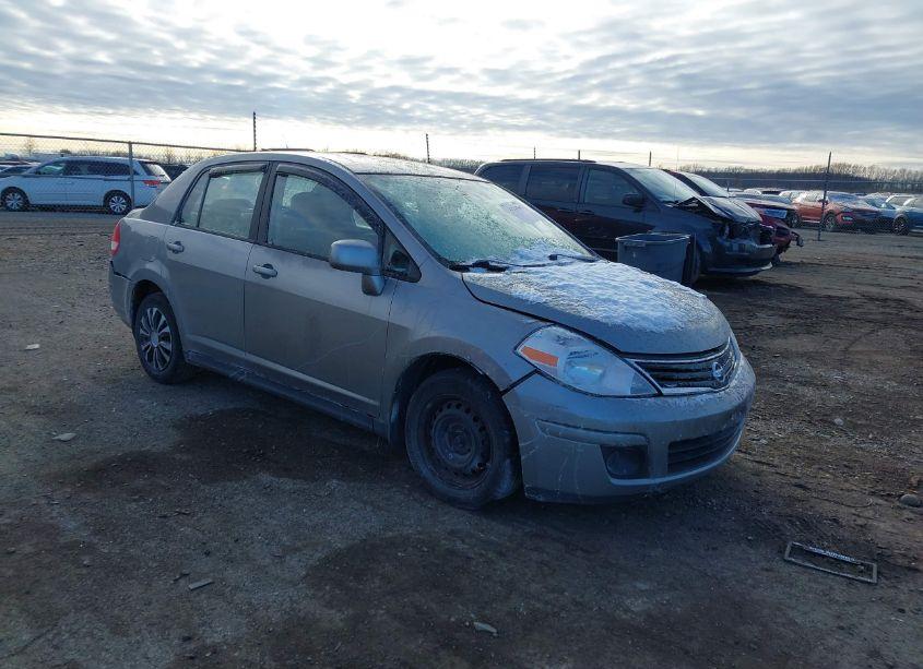 2011 Nissan Versa 1.8S (VIN 3N1BC1AP3BL408728) main photo
