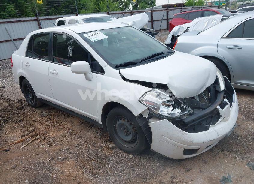 2011 Nissan Versa 1.8S (VIN 3N1BC1AP3BL454284) main photo