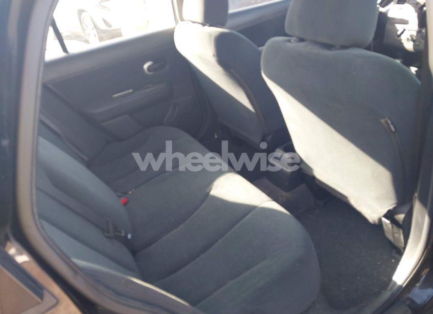 Photo 8 of 2010 Nissan Versa 1.8S (VIN 3N1BC1AP4AL352040)