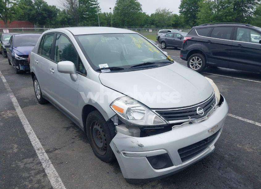 2011 Nissan Versa 1.8S (VIN 3N1BC1AP4BL454732) main photo