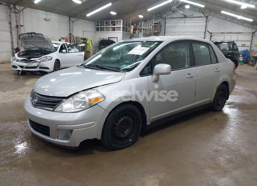 Photo 2 of 2011 Nissan Versa 1.8S (VIN 3N1BC1AP5BL465531)