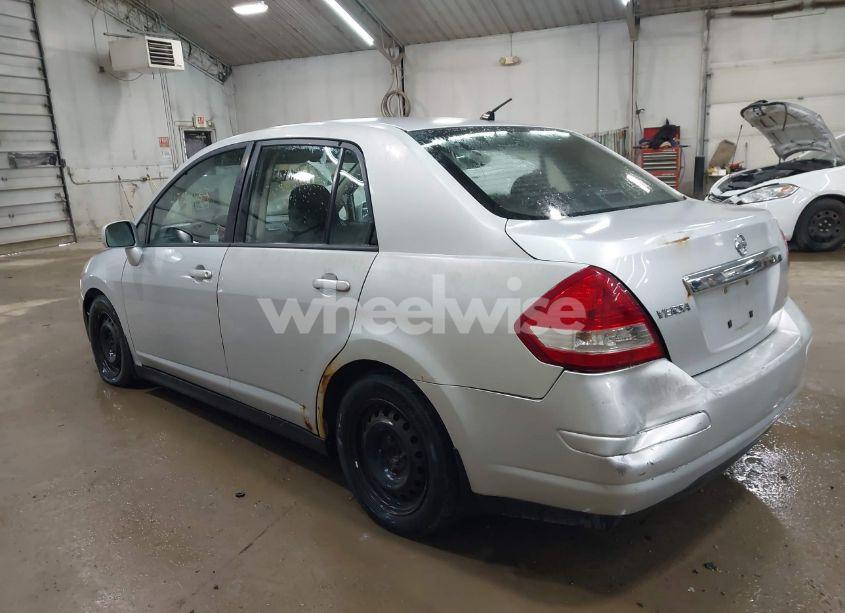 Photo 3 of 2011 Nissan Versa 1.8S (VIN 3N1BC1AP5BL465531)