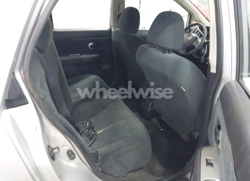 Photo 8 of 2011 Nissan Versa 1.8S (VIN 3N1BC1AP5BL465531)