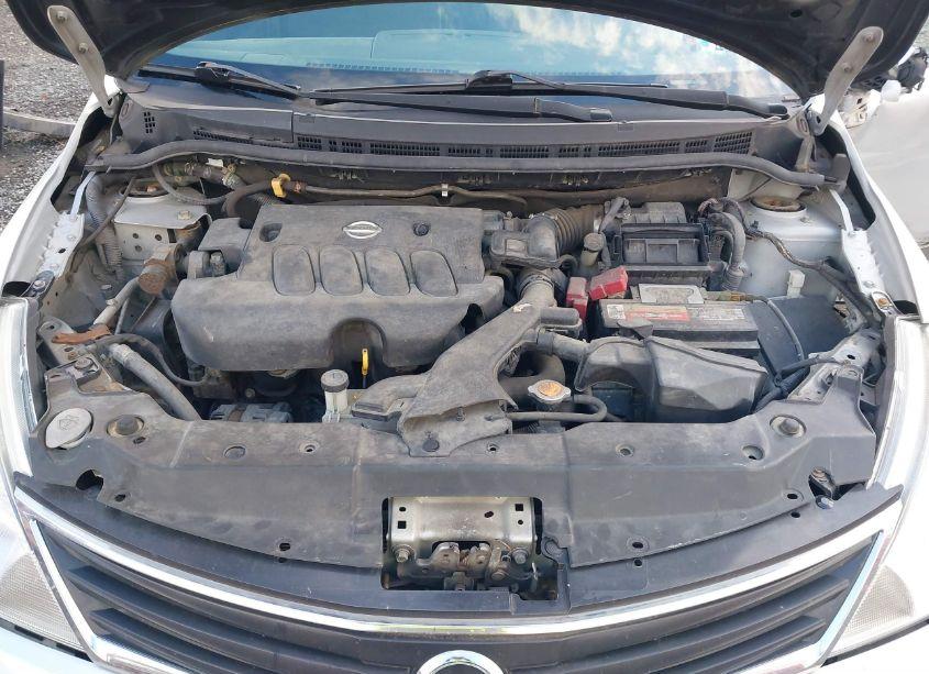 Photo 10 of 2010 Nissan Versa 1.8S (VIN 3N1BC1AP6AL363928)