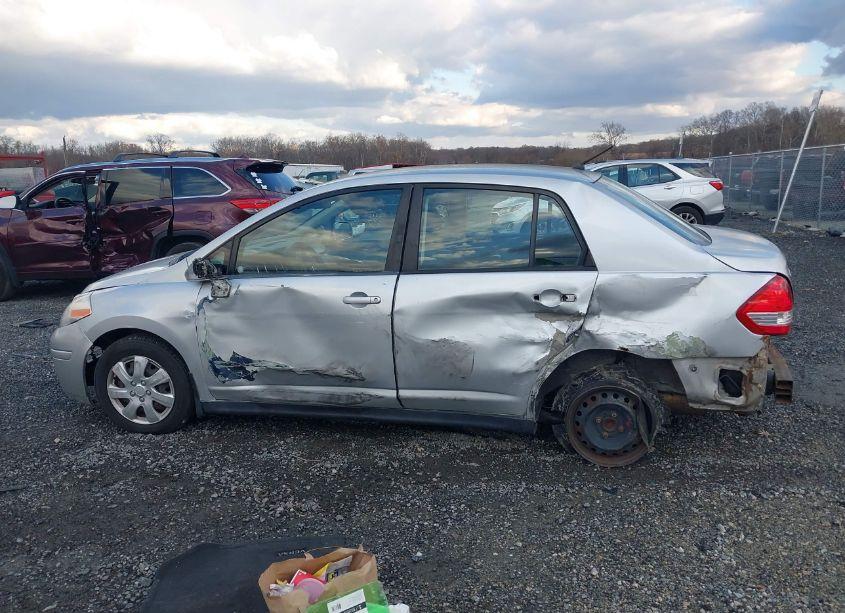 Photo 15 of 2010 Nissan Versa 1.8S (VIN 3N1BC1AP6AL363928)