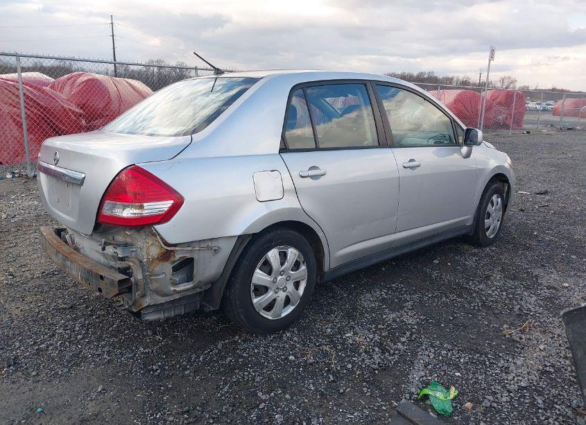 Photo 4 of 2010 Nissan Versa 1.8S (VIN 3N1BC1AP6AL363928)