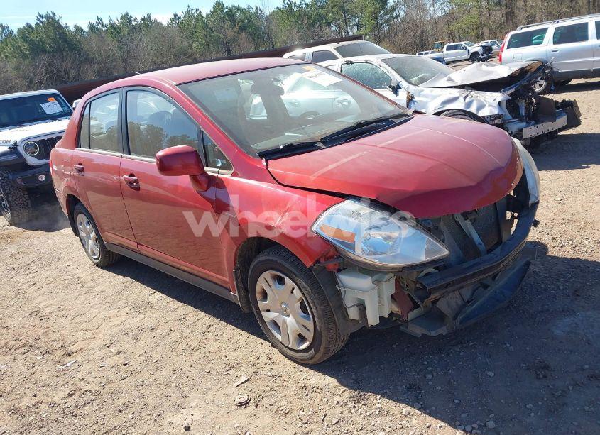 2011 Nissan Versa 1.8S (VIN 3N1BC1AP6BL382643) main photo