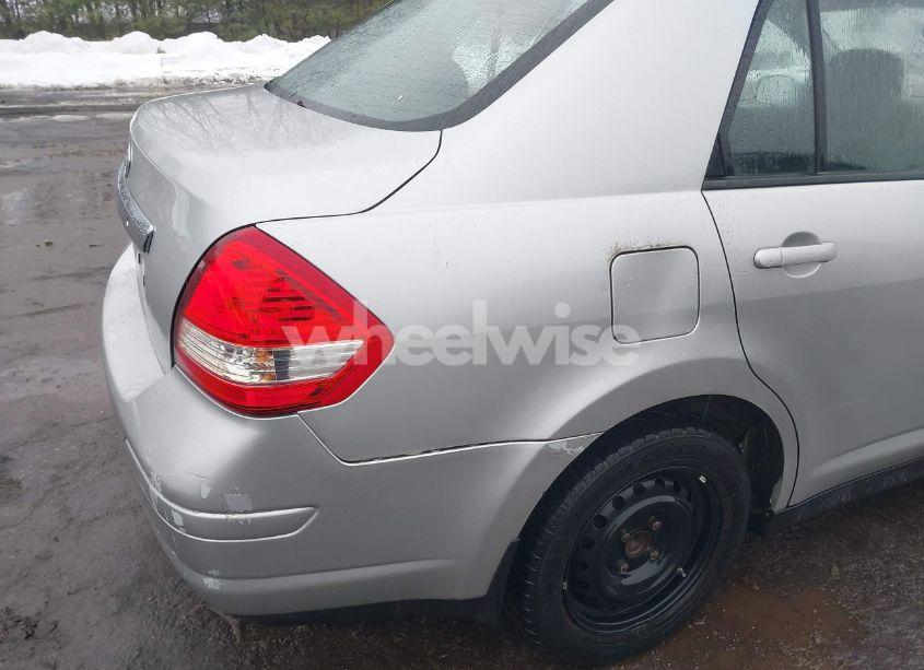 Photo 15 of 2011 Nissan Versa 1.8S (VIN 3N1BC1AP6BL412899)