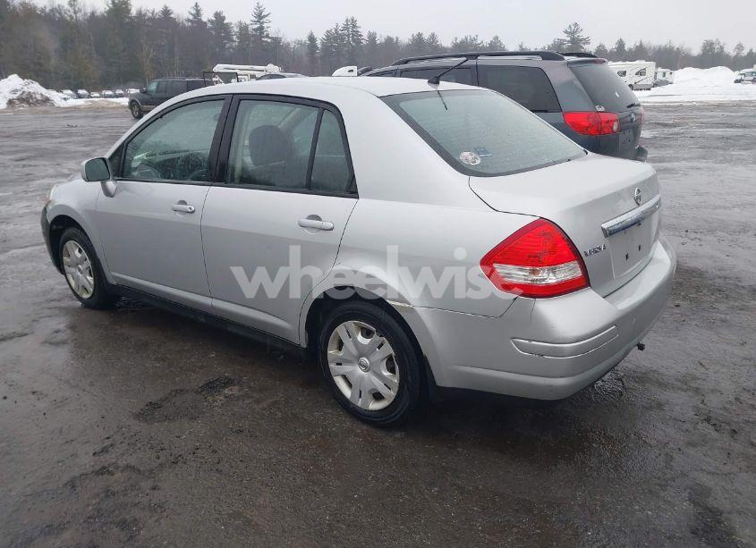 Photo 3 of 2011 Nissan Versa 1.8S (VIN 3N1BC1AP6BL412899)