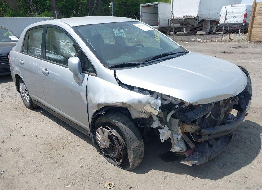 2011 Nissan Versa 1.8S (VIN 3N1BC1AP6BL416015) main photo