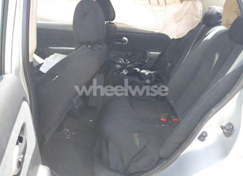 Photo 8 of 2011 Nissan Versa 1.8S (VIN 3N1BC1AP6BL416015)