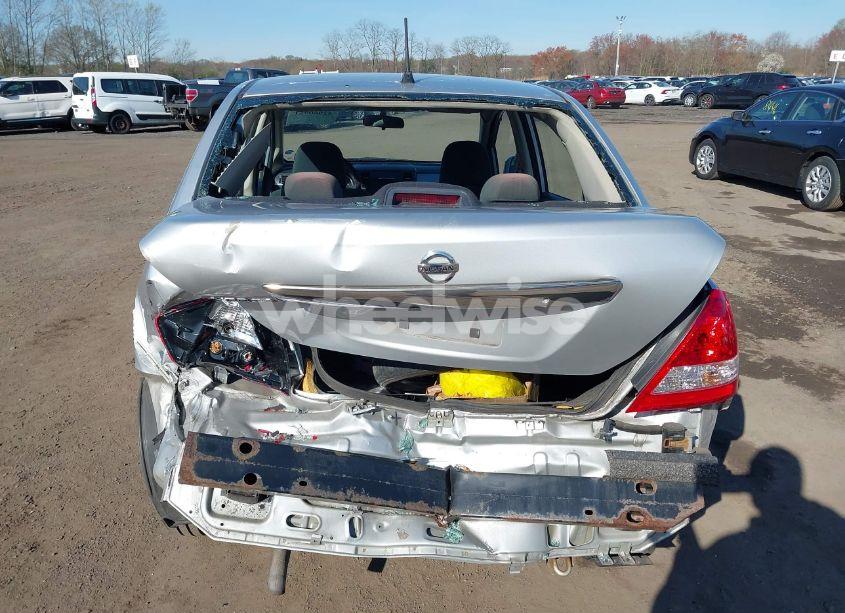 Photo 12 of 2011 Nissan Versa 1.8S (VIN 3N1BC1AP6BL433204)