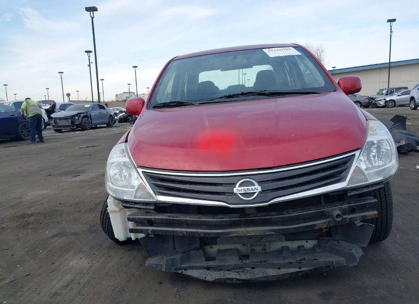 Photo 13 of 2011 Nissan Versa 1.8S (VIN 3N1BC1AP6BL470611)