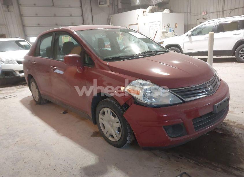 2010 Nissan Versa 1.8 S (VIN 3N1BC1AP7AL356244) main photo