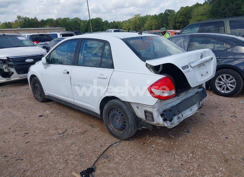 Photo 3 of 2010 Nissan Versa 1.8S (VIN 3N1BC1AP7AL362657)