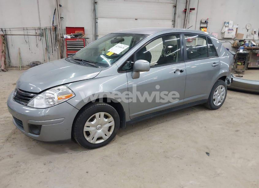 Photo 2 of 2010 Nissan Versa 1.8S (VIN 3N1BC1AP7AL397781)