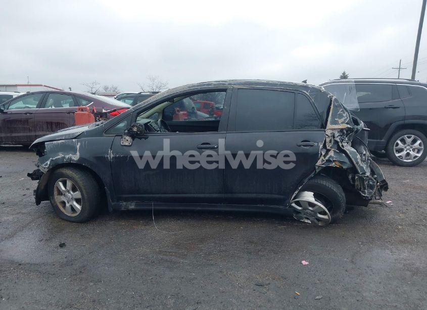 Photo 14 of 2010 Nissan Versa 1.8SL (VIN 3N1BC1AP7AL402140)