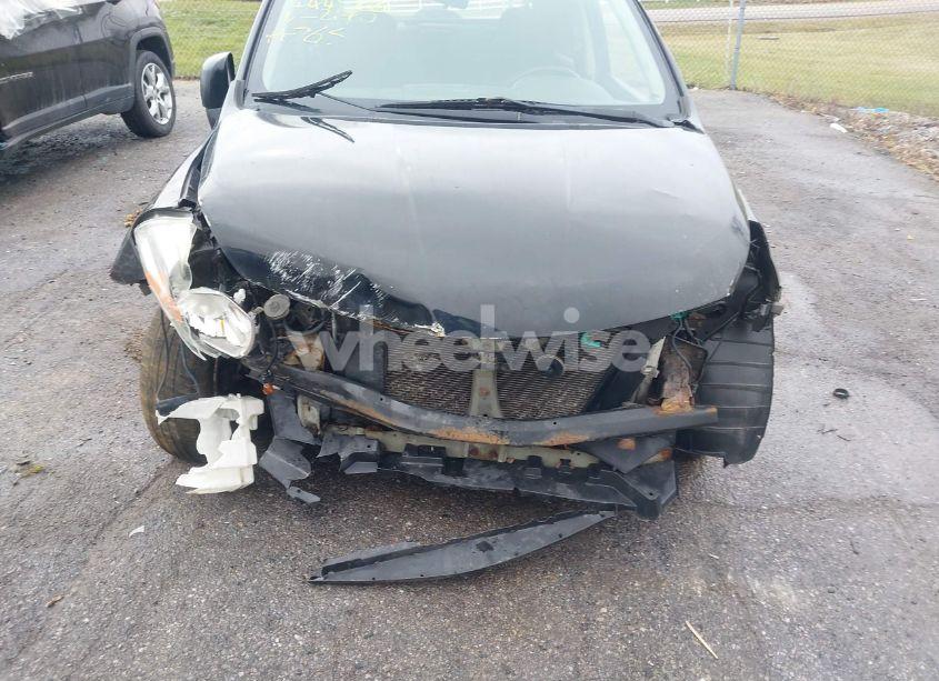 Photo 6 of 2010 Nissan Versa 1.8SL (VIN 3N1BC1AP7AL402140)