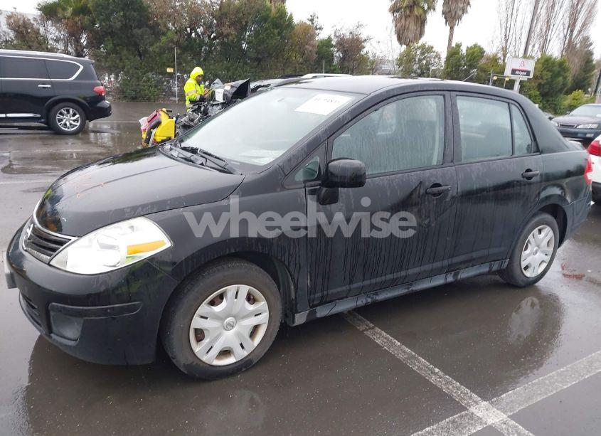 Photo 2 of 2011 Nissan Versa 1.8S (VIN 3N1BC1AP7BL368816)
