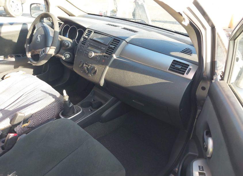 Photo 5 of 2011 Nissan Versa 1.8S (VIN 3N1BC1AP7BL412426)