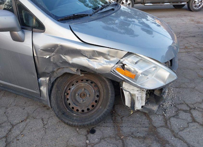 Photo 6 of 2011 Nissan Versa 1.8S (VIN 3N1BC1AP7BL412426)