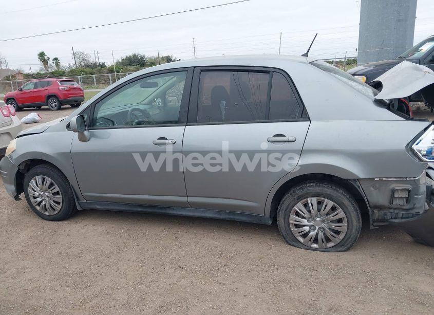 Photo 14 of 2011 Nissan Versa 1.8S (VIN 3N1BC1AP7BL432028)