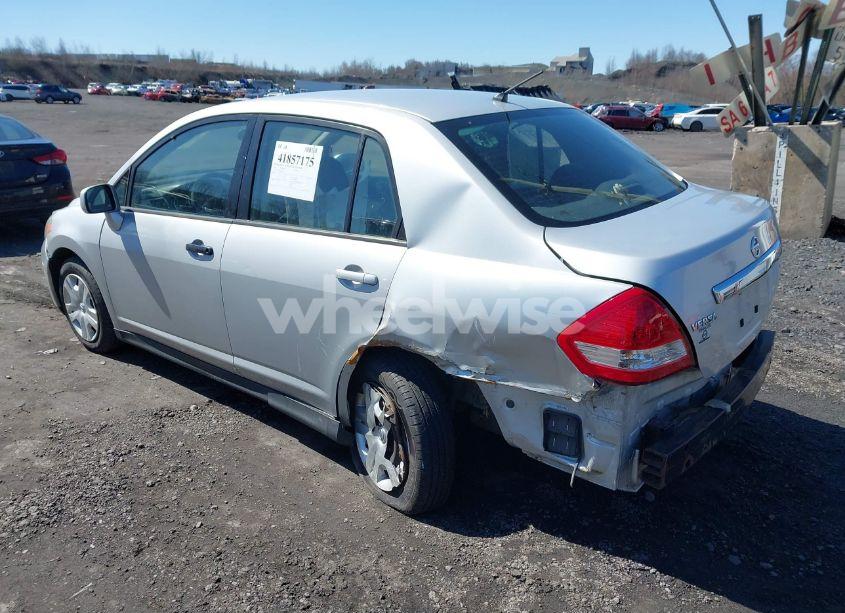 Photo 3 of 2011 Nissan Versa 1.8S (VIN 3N1BC1AP8BL377282)