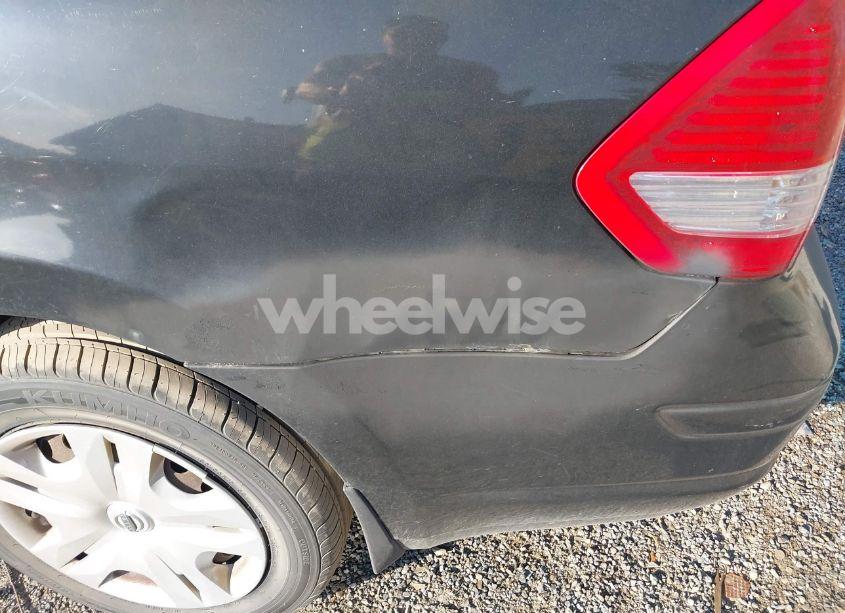 Photo 13 of 2010 Nissan Versa 1.8S (VIN 3N1BC1AP9AL361302)