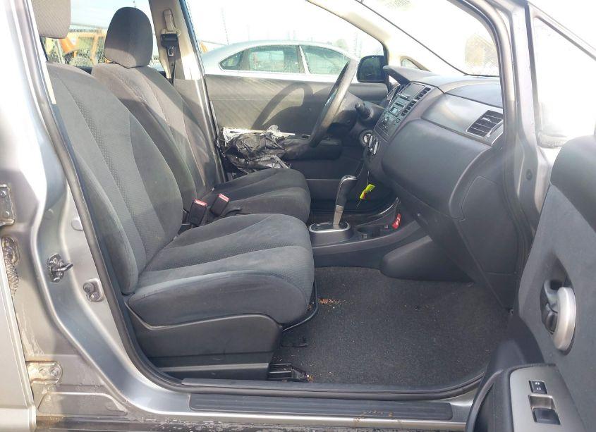 Photo 5 of 2010 Nissan Versa 1.8S (VIN 3N1BC1AP9AL392193)