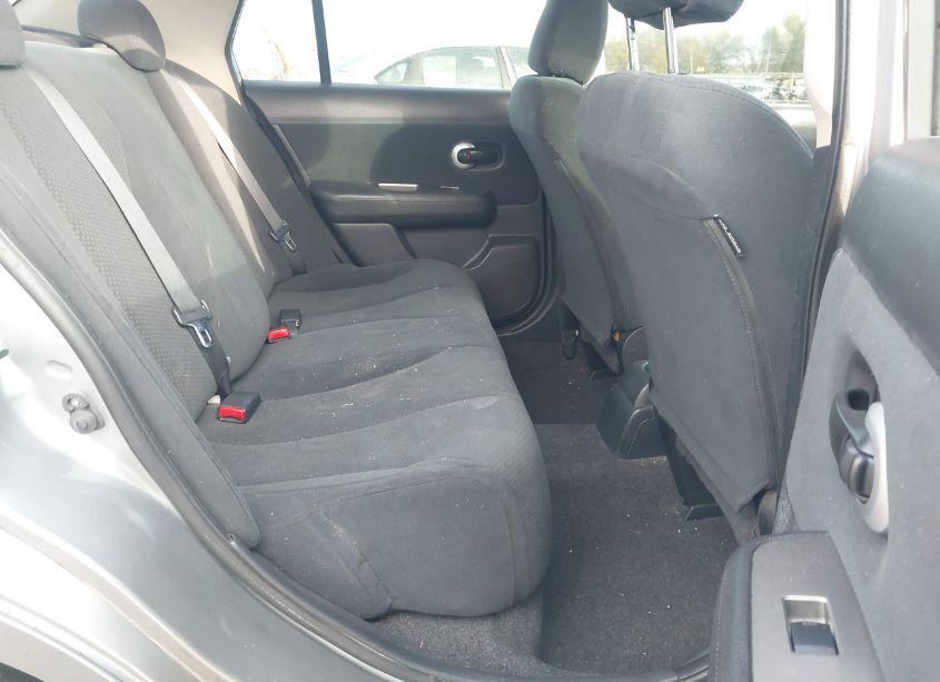 Photo 8 of 2010 Nissan Versa 1.8S (VIN 3N1BC1AP9AL392193)