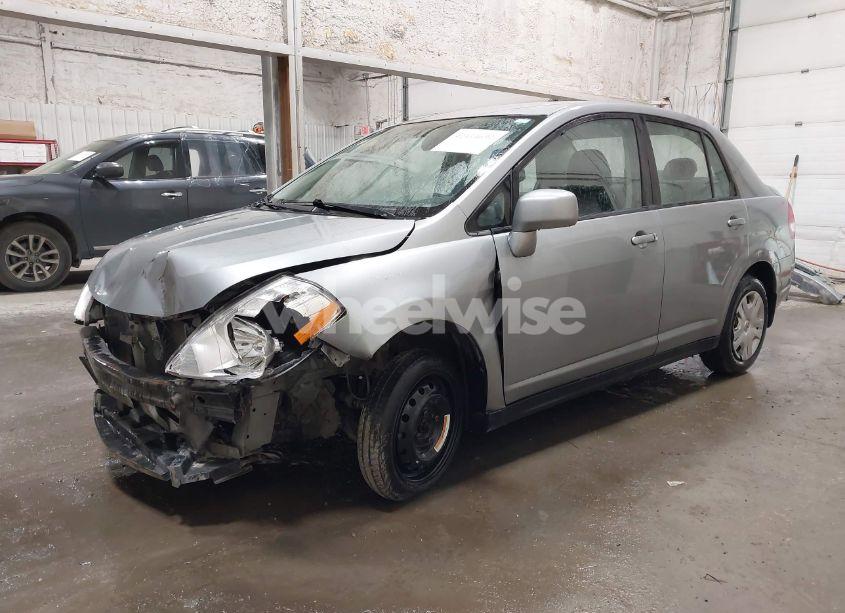 Photo 2 of 2011 Nissan Versa 1.8S (VIN 3N1BC1AP9BL485989)