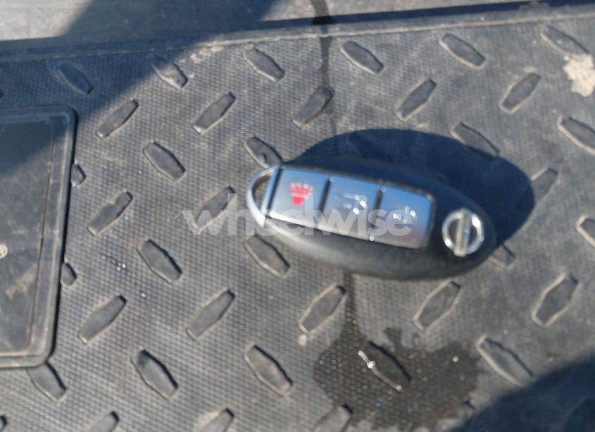 Photo 11 of 2010 Nissan Versa 1.8SL (VIN 3N1BC1APXAL368694)