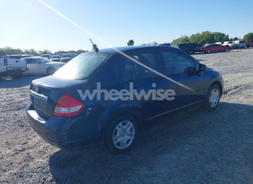 Photo 4 of 2010 Nissan Versa 1.8S (VIN 3N1BC1APXAL374513)