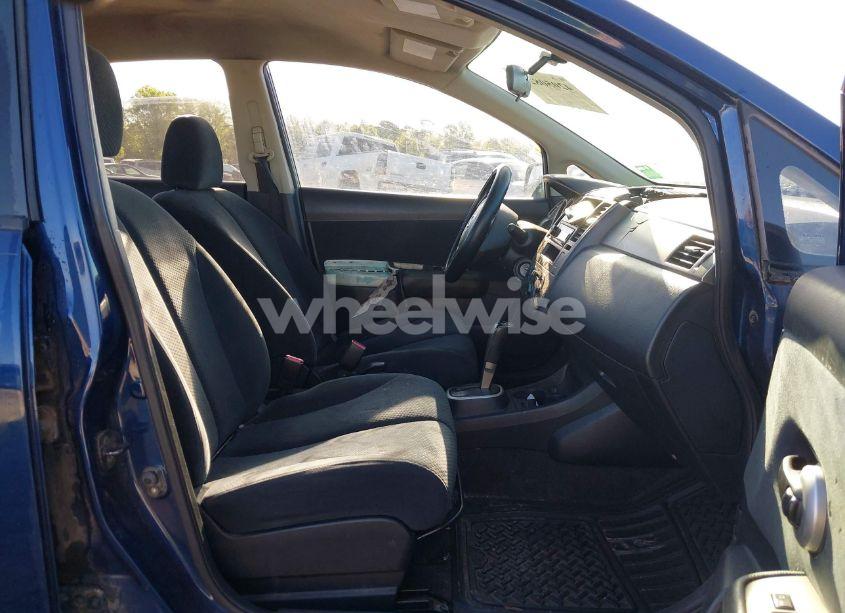 Photo 5 of 2010 Nissan Versa 1.8S (VIN 3N1BC1APXAL374513)