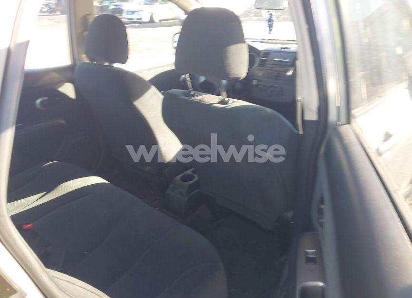 Photo 8 of 2010 Nissan Versa 1.8 S (VIN 3N1BC1APXAL383311)