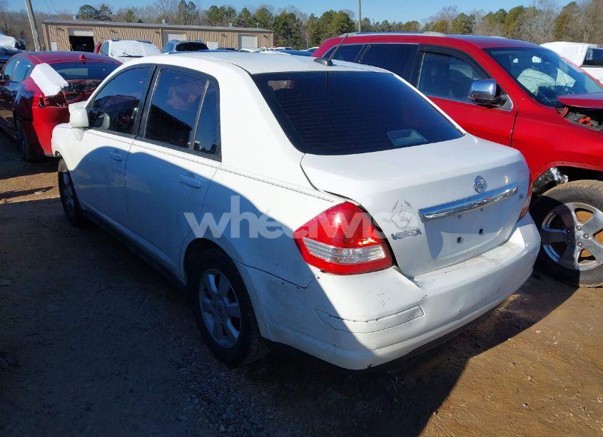 Photo 3 of 2010 Nissan Versa 1.8SL (VIN 3N1BC1APXAL423323)