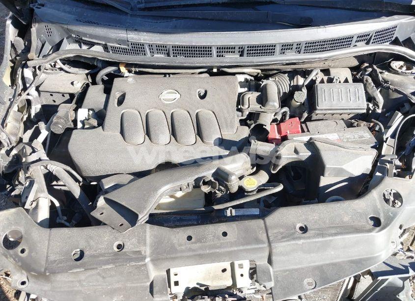 Photo 10 of 2010 Nissan Versa 1.8S (VIN 3N1BC1APXAL429610)