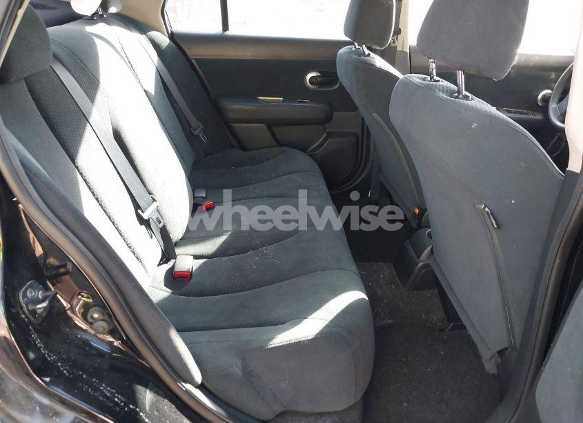 Photo 8 of 2010 Nissan Versa 1.8S (VIN 3N1BC1APXAL429610)